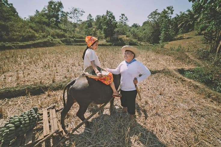 Filipino prenup bride and groom portrait